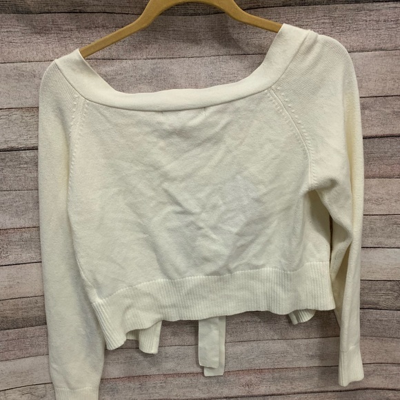 J.J. Basics - Picture 4 of 7